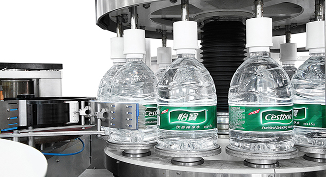 盤式回轉型不干膠貼標機