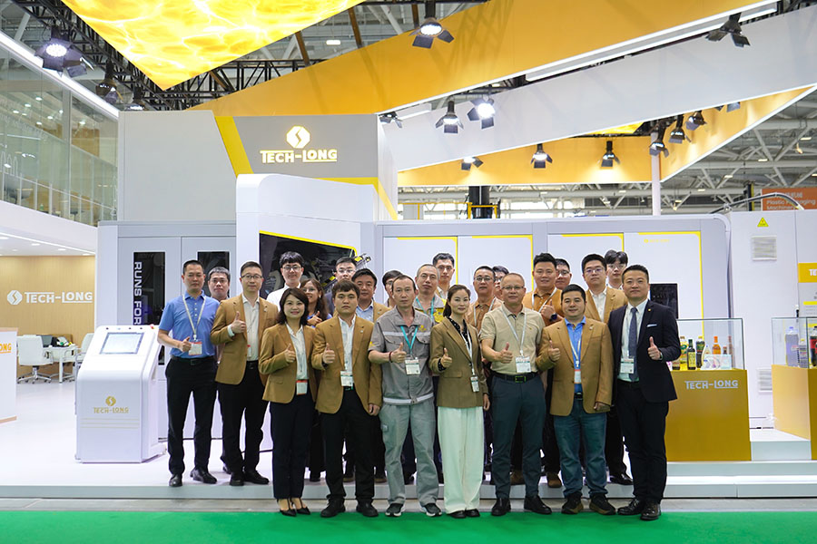 達(dá)意隆閃耀CHINAPLAS：高效驅(qū)動(dòng)，智塑未來(lái)！